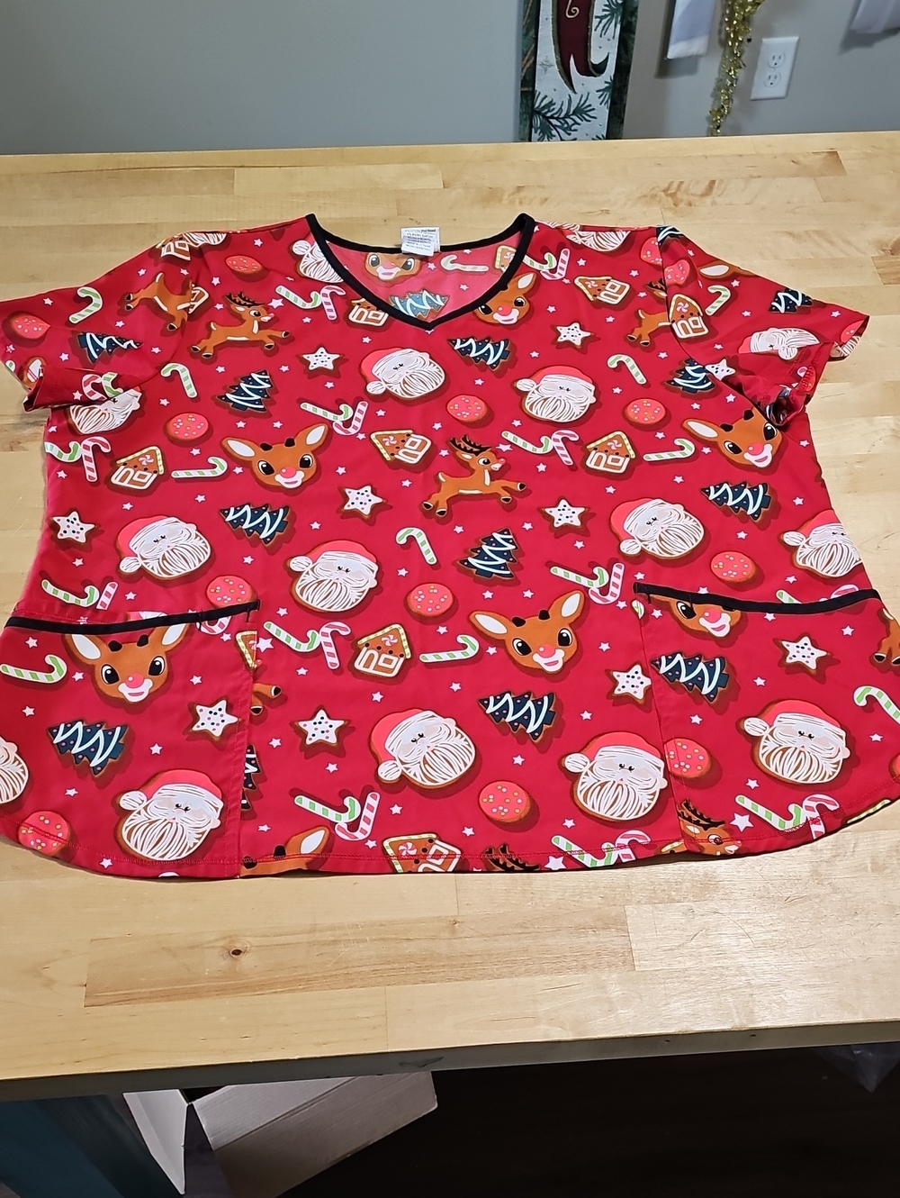 Rudolph Red Nosed Reindeer Christmas Scrub Top Santa Cookies 2XL